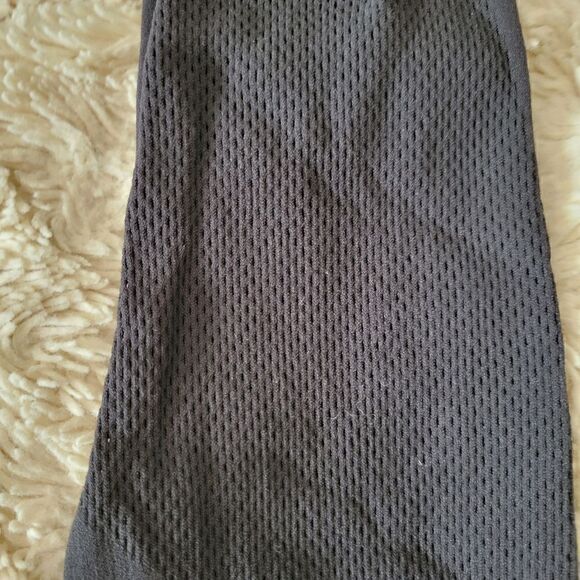 Lululemon Black Mesh Active Leggings Size Small/4 - Picture 6 of 9